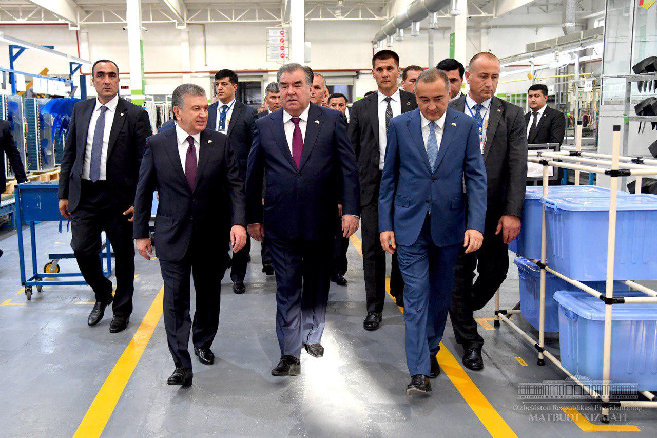 Presidents visited Artel plant in Tashkent Presidents visited Artel plant in Tashkent