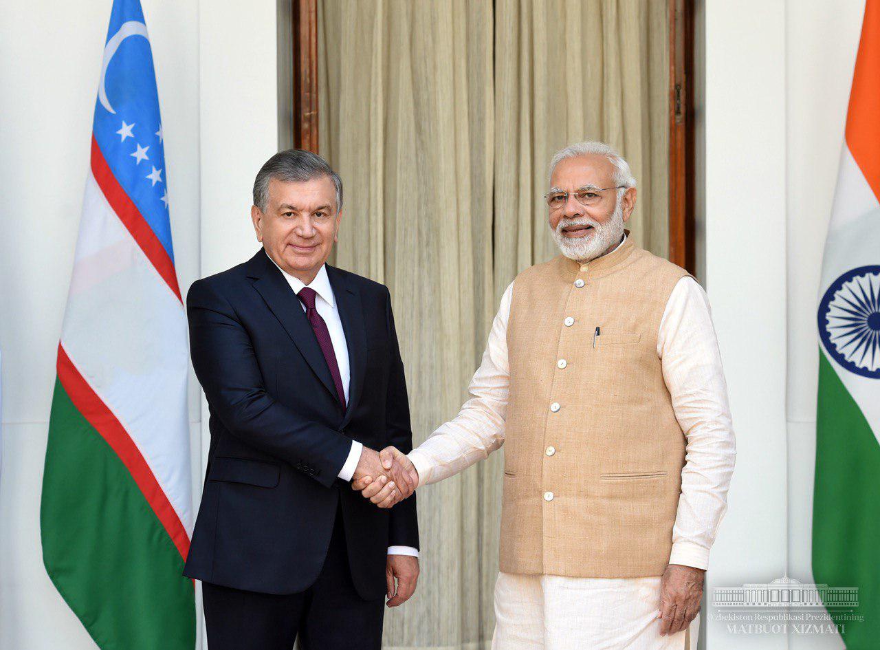 Shavkat Mirziyoyev va Narendra Modi tor doirada uchrashuv oʻtkazdi