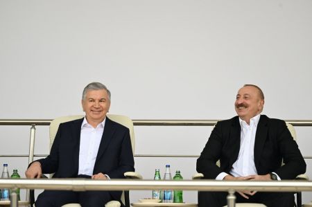 Президент Узбекистана принял участие в культурных мероприятиях саммита ОЭС