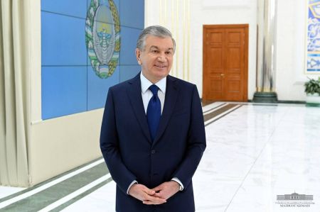 President Gets Acquainted With Construction Projects