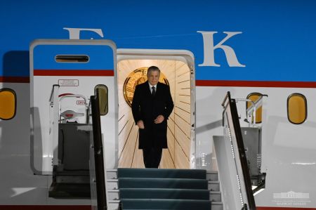 President Shavkat Mirziyoyev Returns to Tashkent