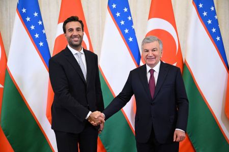 President Shavkat Mirziyoyev Receives Evyap Holding Board Member