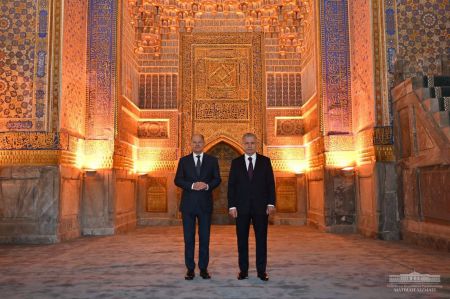 Federal Chancellor of Germany Visits Registan Ensemble