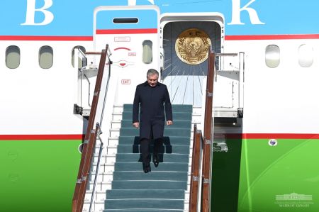 President of Uzbekistan Arrives in Samarkand President of Uzbekistan Arrives in Samarkand