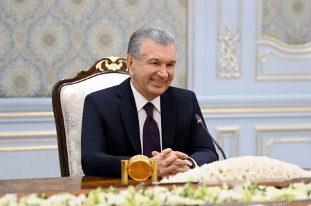 President Receives the Foreign Minister of Japan