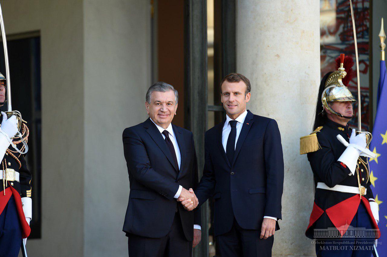 Shavkat Mirziyoyev and Emmanuel Macron hold negotiations