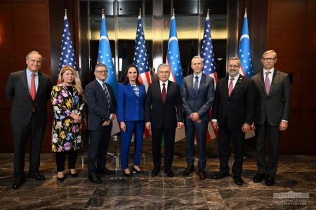 Президент Узбекистана обсудил планы по расширению деятельности американского бизнеса в нашей стране