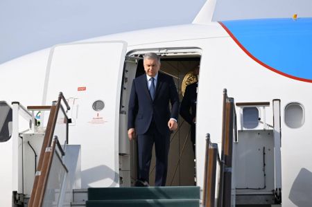 Президент прибыл в Самарканд