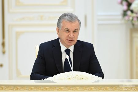 Ўзбекистон Республикаси Президенти ЕТТБ президенти билан учрашув ўтказди