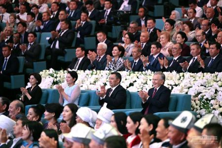 Heads of State Participate in a Joint Concert