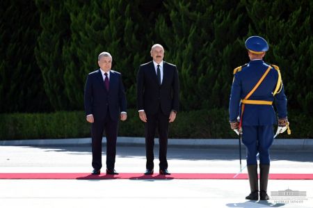 A Solemn Welcoming Ceremony for the President of Uzbekistan