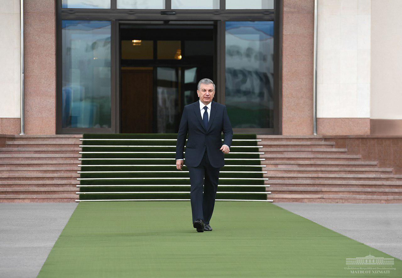 The President leaves for Baku The President leaves for Baku