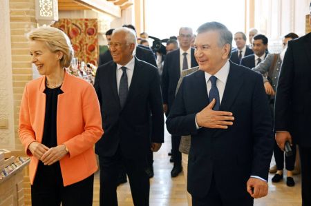 Лидеры Евросоюза ознакомились с богатой культурой Узбекистана