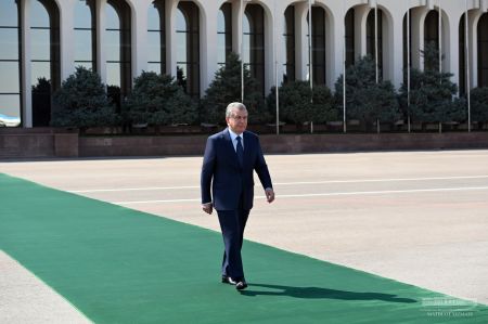 President Leaves for Kyrgyzstan President Leaves for Kyrgyzstan