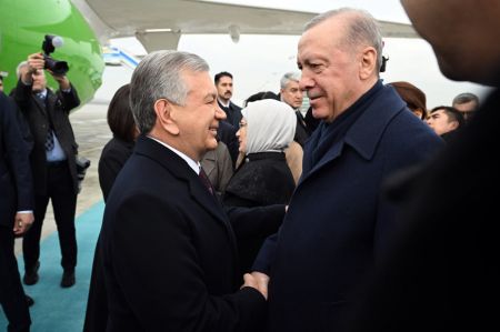 Начался официальный визит Президента Узбекистана в Турцию