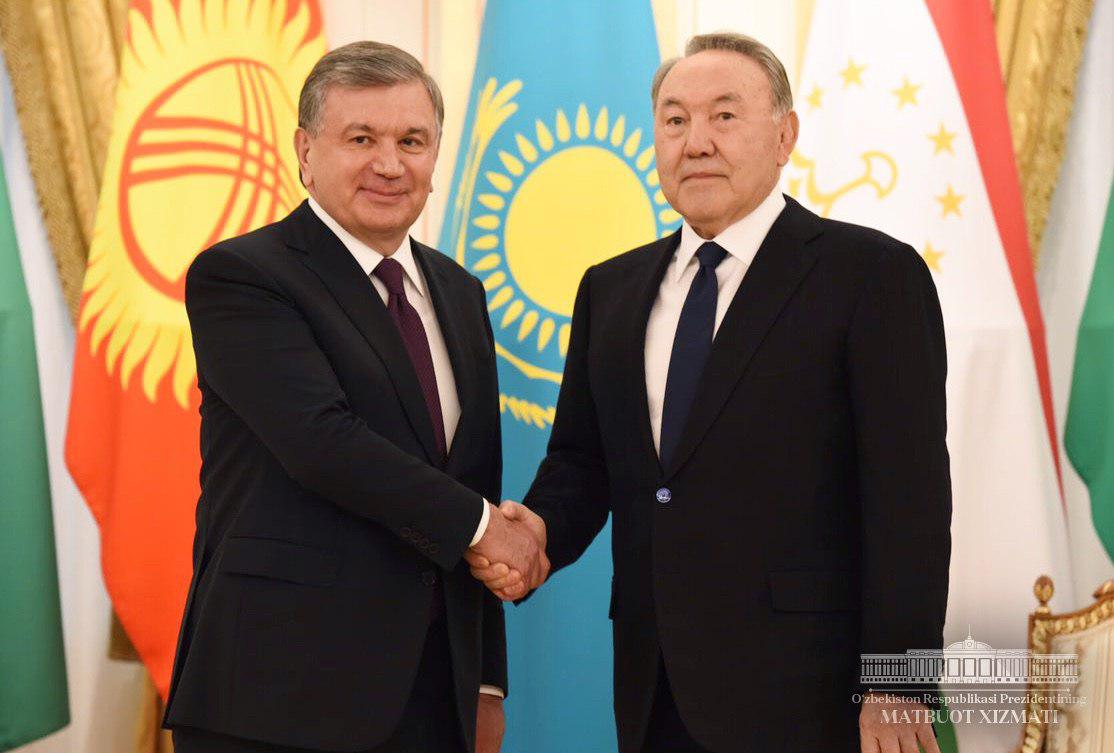 Президентлар фикр алмашди Президентлар фикр алмашди