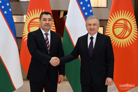 Президенты Узбекистана и Кыргызстана выступили за дальнейшее продвижение региональных проектов