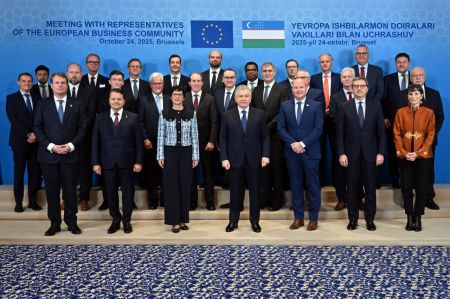 Ўзбекистон Президенти Европа ишбилармонларини ўзаро манфаатли ҳамкорликни кенгайтиришга чақирди