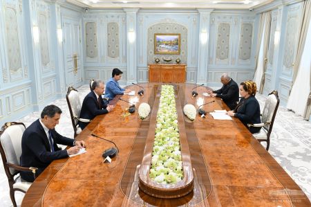 The President of Uzbekistan Notes the Importance of Expanding Inter-Parliamentary Cooperation with Turkmenistan