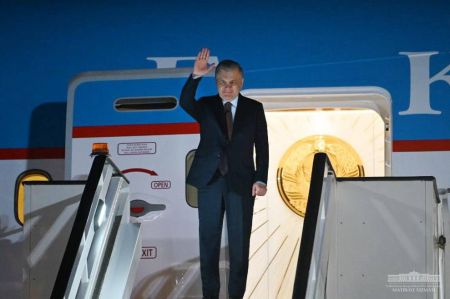 President of Uzbekistan Ends His Visit to Azerbaijan