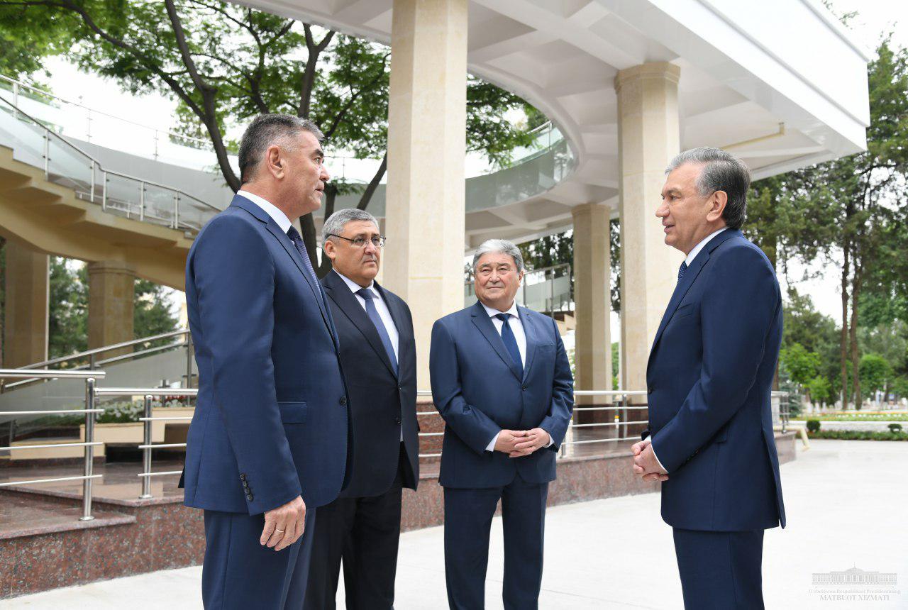 Shavkat Mirziyoyev meets with scientists