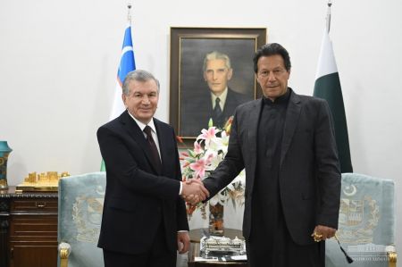 Leaders of Uzbekistan and Pakistan Exchange Views on Further Strengthening Strategic Partnership Leaders of Uzbekistan and Pakistan Exchange Views on Further Strengthening Strategic Partnership