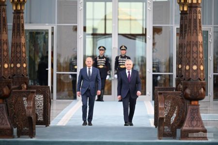 A Solemn Welcoming Ceremony held for the Chancellor of Germany