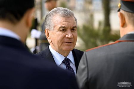 President Visits a Higher Military Aviation School