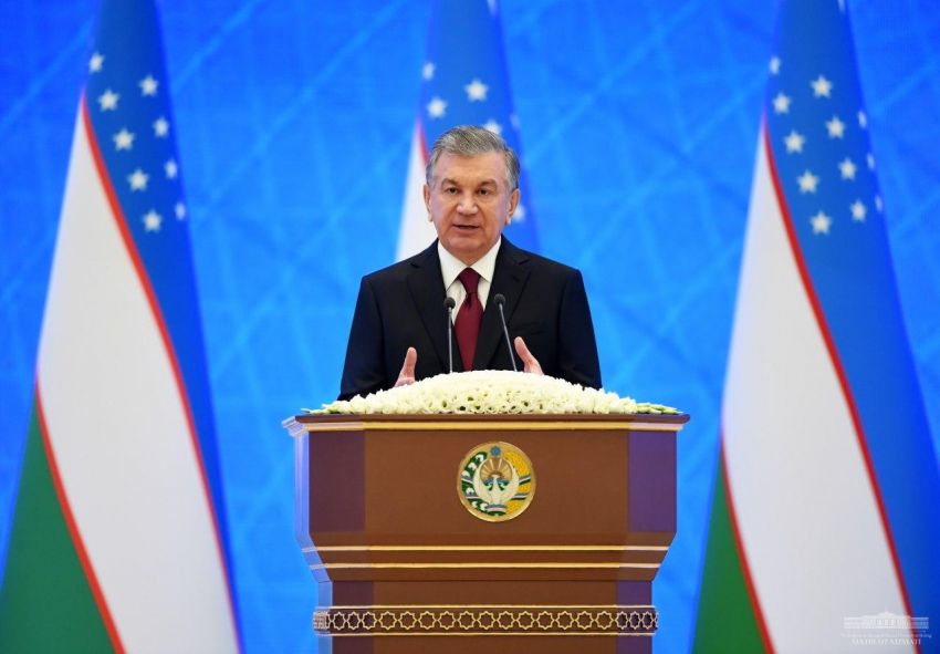 Президент отметил, что борьба с коррупцией – дело всего общества