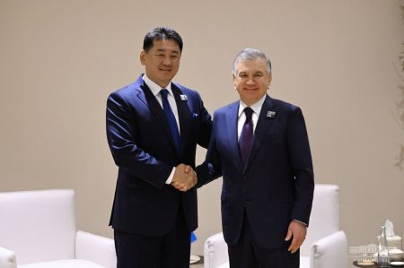 Президенты Узбекистана и Монголии согласовали дальнейшие шаги по углублению взаимовыгодного сотрудничества