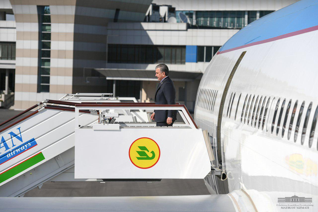 The President returns to Tashkent The President returns to Tashkent