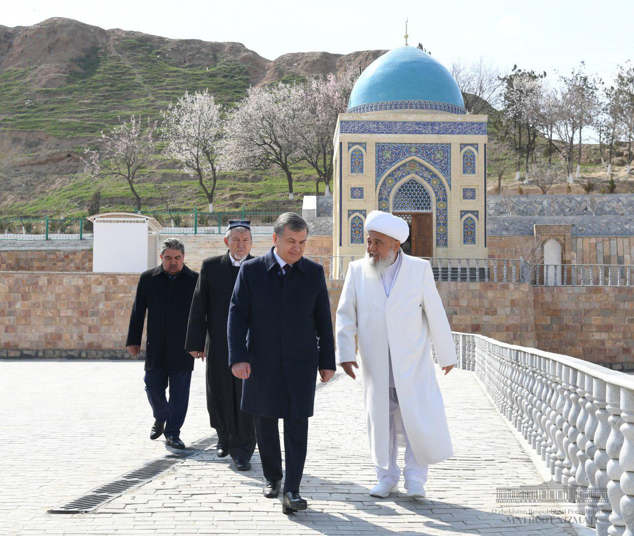 The President Visits the Renovated Chashma Historical Complex and Talks with Intellectuals The President Visits the Renovated Chashma Historical Complex and Talks with Intellectuals