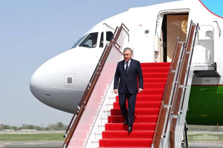 Shavkat Mirziyoyev Arrives in Samarkand Shavkat Mirziyoyev Arrives in Samarkand