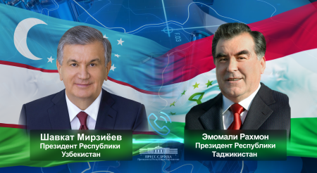 Президент Таджикистана поздравил лидера Узбекистана с победой на выборах