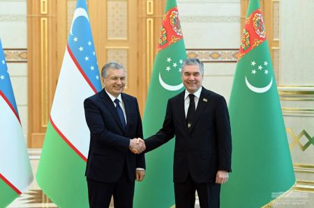 Prezident Shavkat Mirziyoyev Turkmaniston Milliy Kengashi Xalq Maslahati raisi Gurbanguli Berdimuhamedov bilan uchrashdi