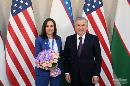 Президент Узбекистана обсудил планы американских компаний по расширению бизнеса в нашей стране