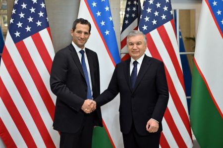 President of the Republic of Uzbekistan receives the head of “Oppenheimer Holdings”
