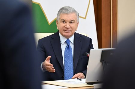 Чўлланишга қарши курашиш ва “яшил шаҳар” тамойилларини жорий этиш бўйича таклифлар кўриб чиқилди