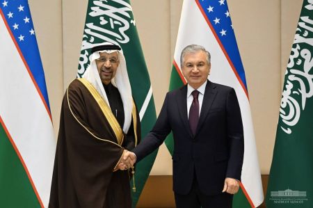 Ўзбекистон Президенти Саудия Арабистони делегацияси билан кенг кўламли шерикликни ривожлантириш лойиҳаларини муҳокама қилди