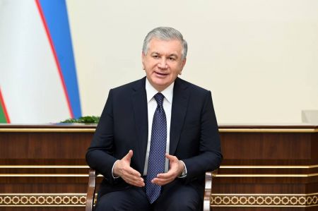 Prezident yoshlar bilan samimiy muloqot qildi