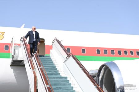 President of Belarus Arrives in Samarkand President of Belarus Arrives in Samarkand
