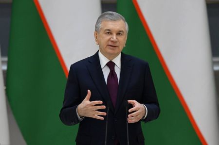 Президент провел искренний диалог с молодежью