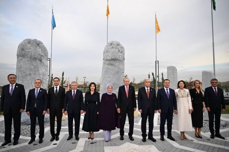 President of Uzbekistan Takes Part in Cultural Program of OTS Summit