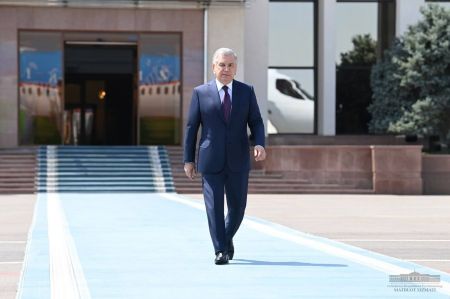 President of Uzbekistan Leaves for Jeddah