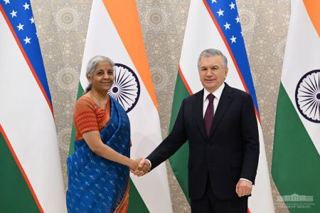 President of Uzbekistan underscores the importance of expanding trade and economic cooperation with India