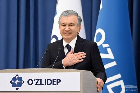 Shavkat Mirziyoyev xorazmlik saylovchilar bilan uchrashdi