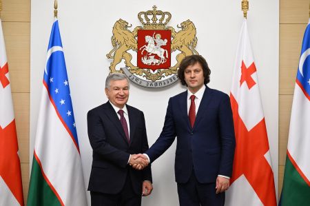 Узбекистан и Грузия вывели отношения на уровень стратегического партнерства