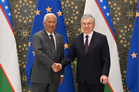 Президент Узбекистана провел неформальную встречу с Президентом Евросовета