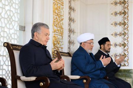 Birinchi Prezident maqbarasi ziyorat qilindi