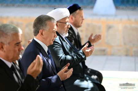 Bahouddin Naqshband ziyoratgohi - tarixga hurmat ifodasi